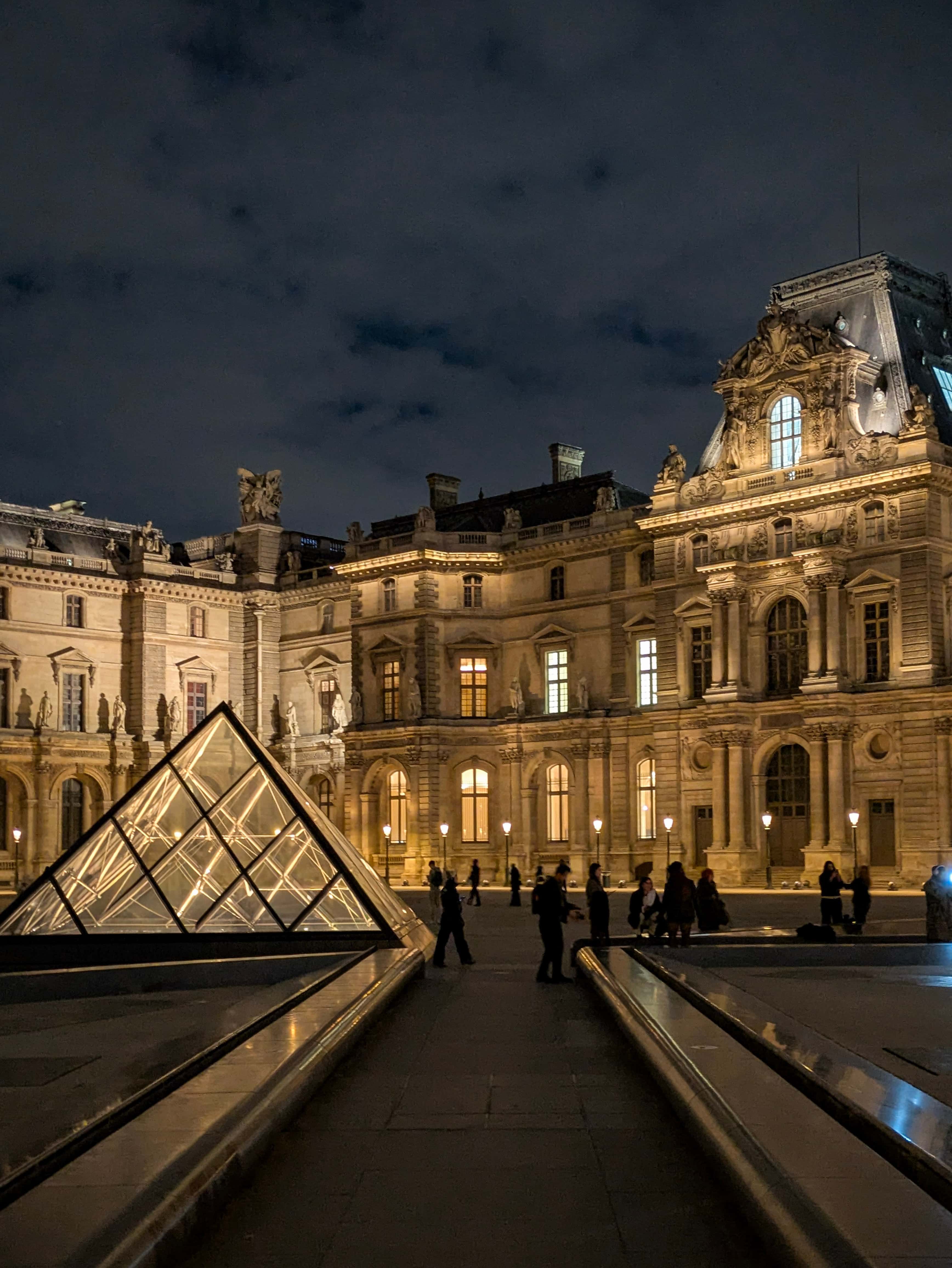 La Ville Lumière